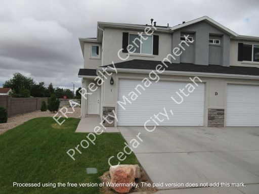 **Move-In Discount** 3 bed -2.5 bath - Newer townhome in the heart of Cedar City! – photo 1