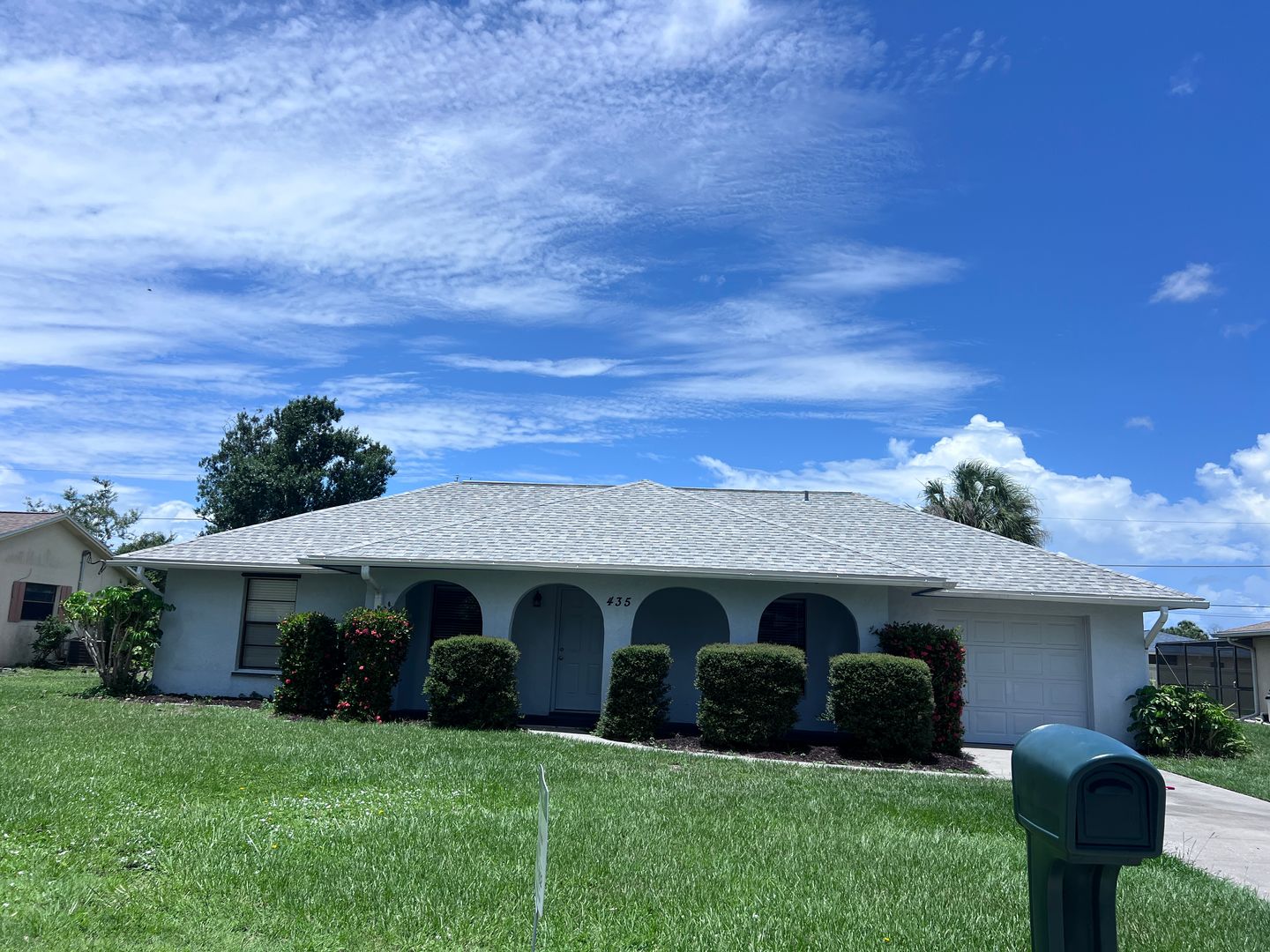 VENICE House: 435 BELMONT AVENUE