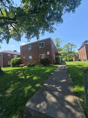 1 Bedroom Apartment- 1 MONTH FREE – photo 1