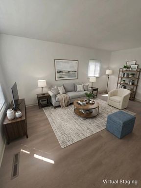 3 Bedroom Single Family Home – photo 1