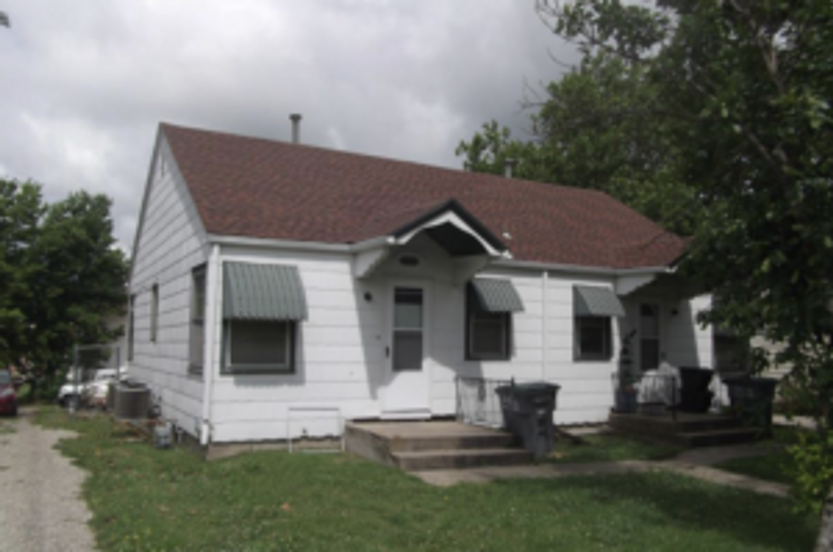 Emporia House: 1315 Merchant St