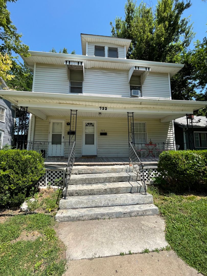 Emporia Apartment: 722 Union St.