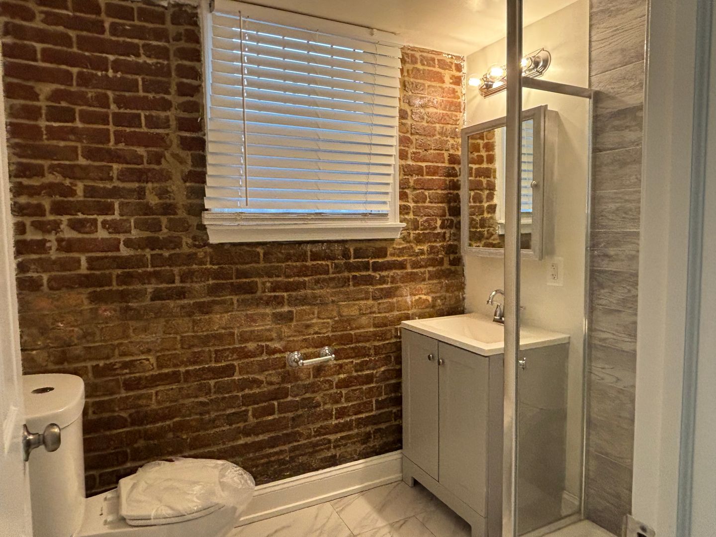 Washington Apartment: 1773 Lanier Place NW