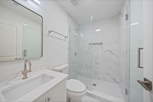 Brand New 3 Apartment 2 Blocks From Capitol – photo 1