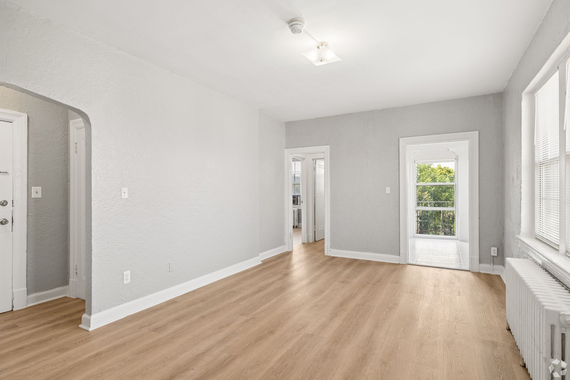 Washington Apartment: 3701 16th St NW