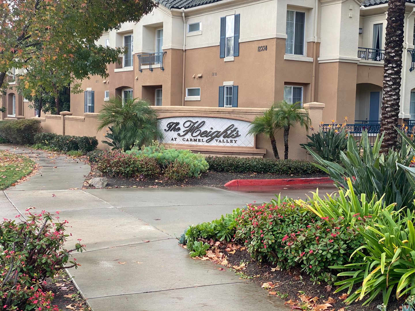 San Diego House: Unit B 108