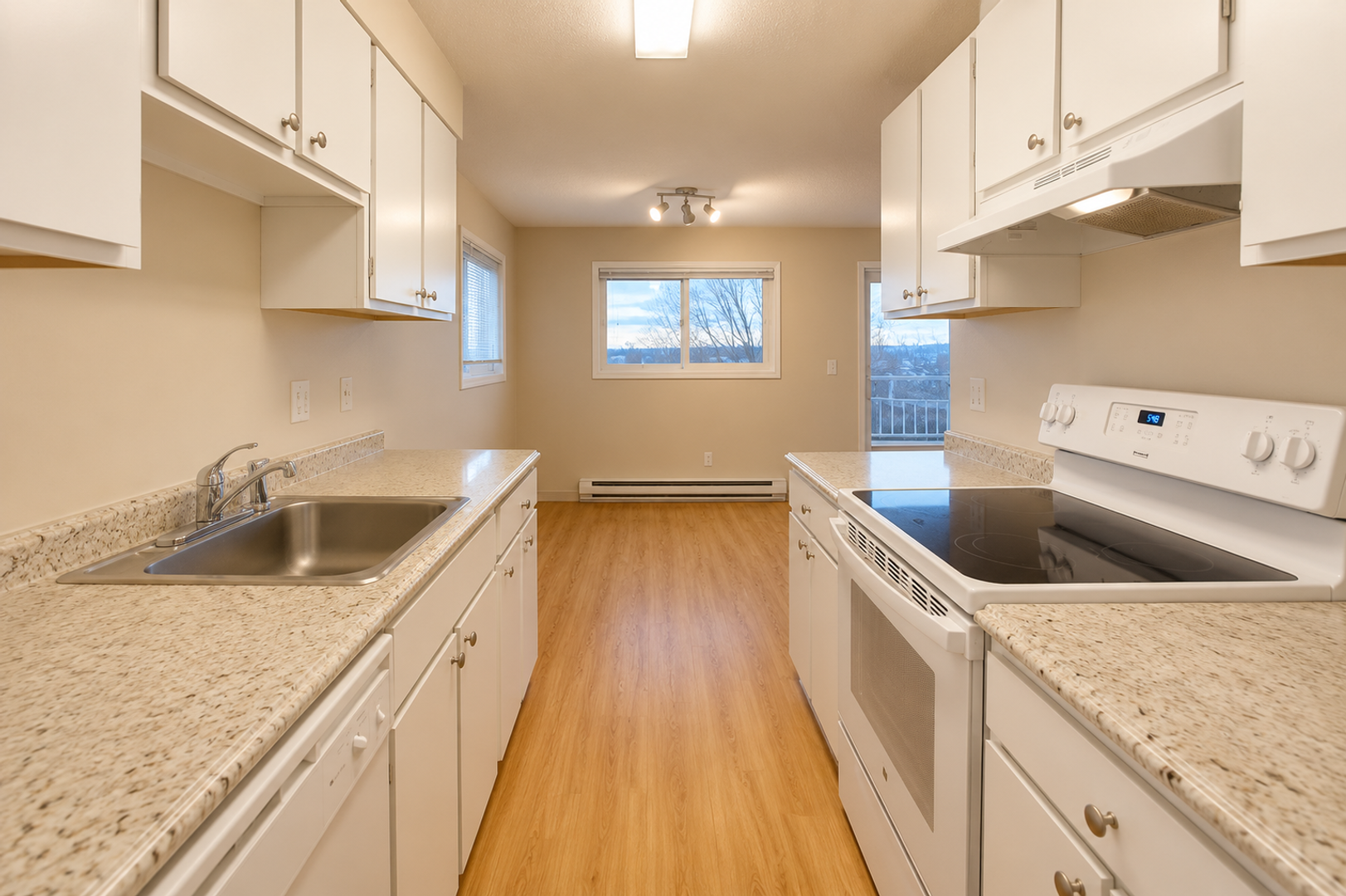 Seattle Apartment: 9929 14th Ave S