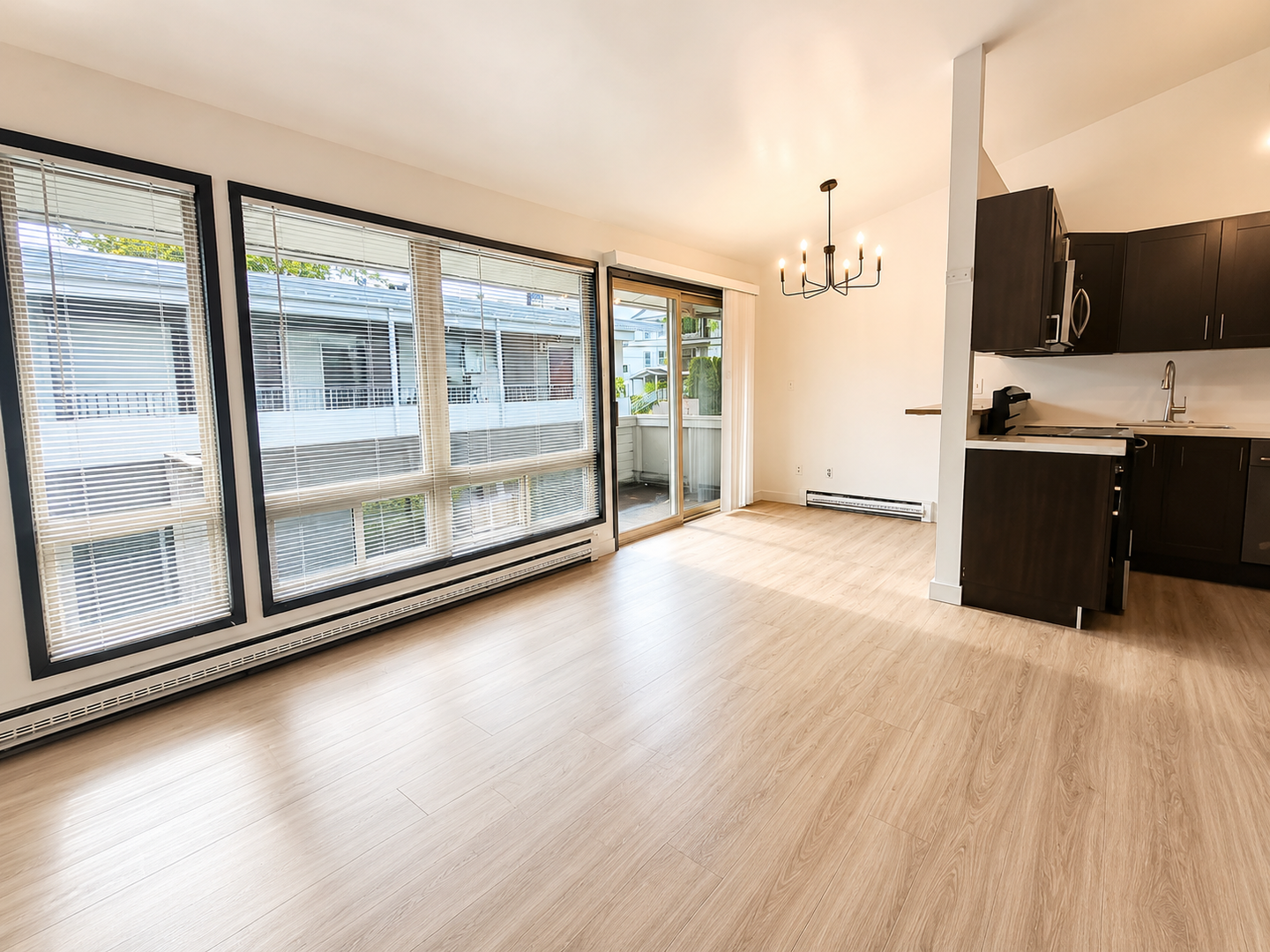 Seattle Apartment: 921 North 96th St - Unit 16