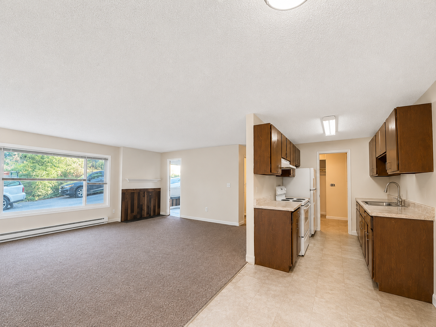 Seattle Apartment: 9929 14th Ave S