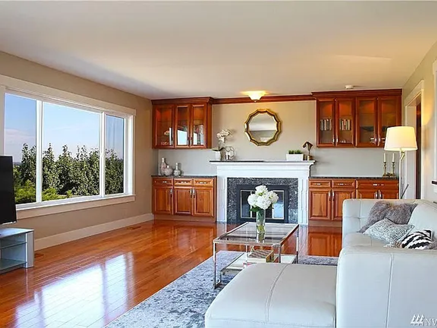 Bellevue House: 13400 SE 43rd Pl