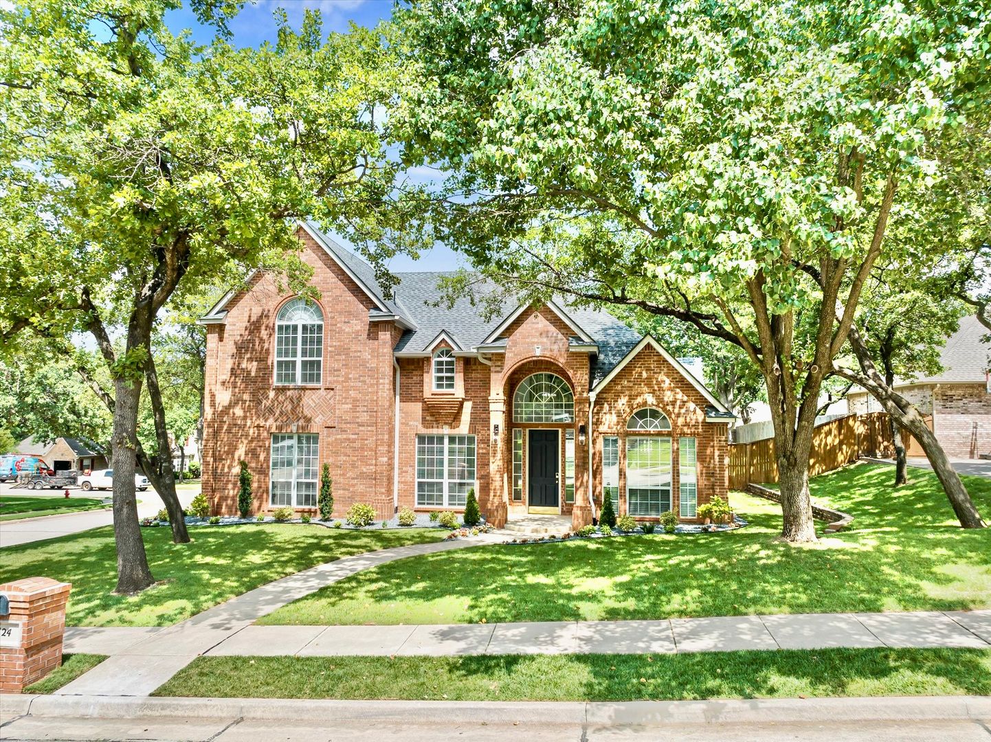 Exclusive Luxury Lease-124 N Crosstimber Trail  off Route 66 and I-35 in Edmond, Oklahoma 