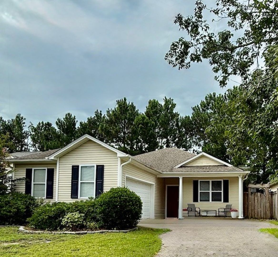 Leland House: 9445 Night harbor Dr.