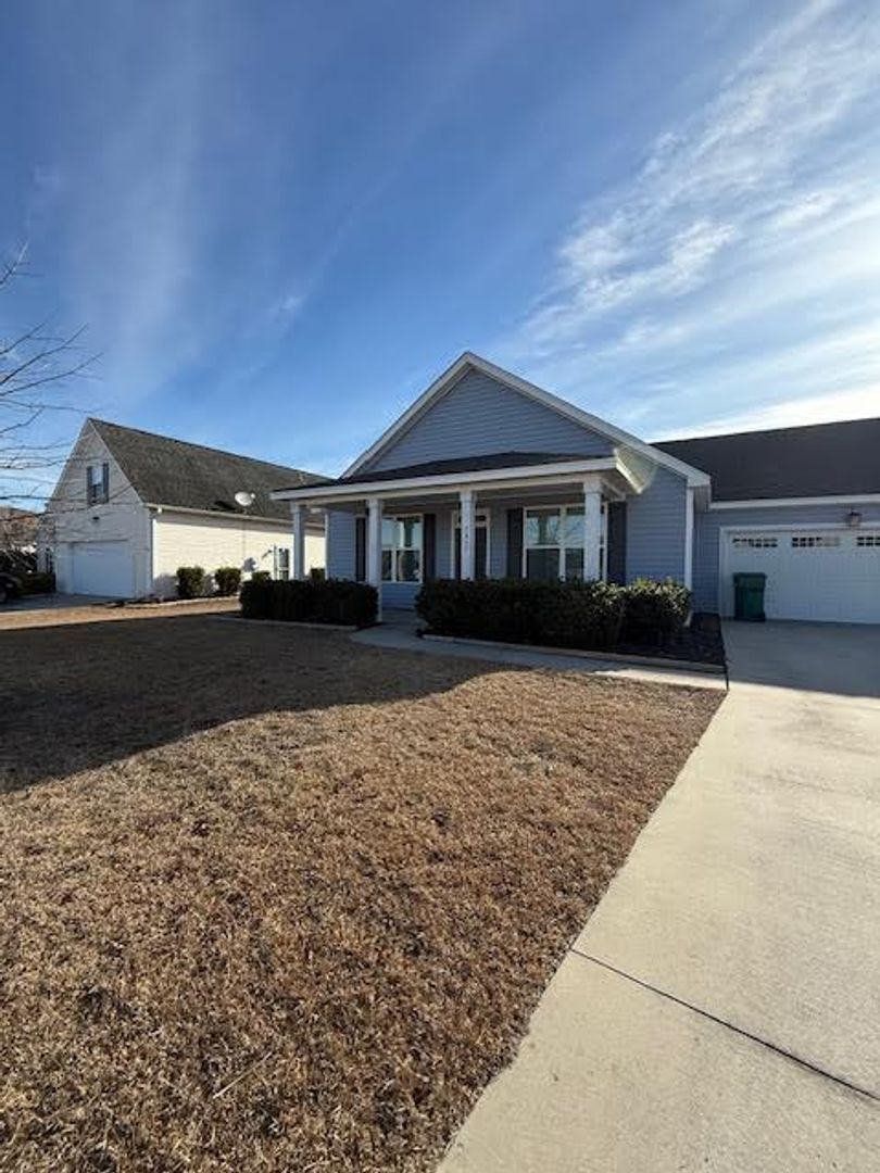 Wilmington House: 7437 Courtney Pines Rd.