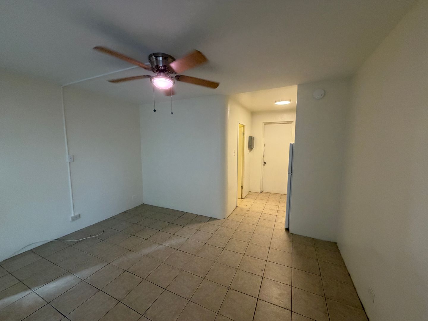 Honolulu Apartment: 2319 Ala Wai Boulevard