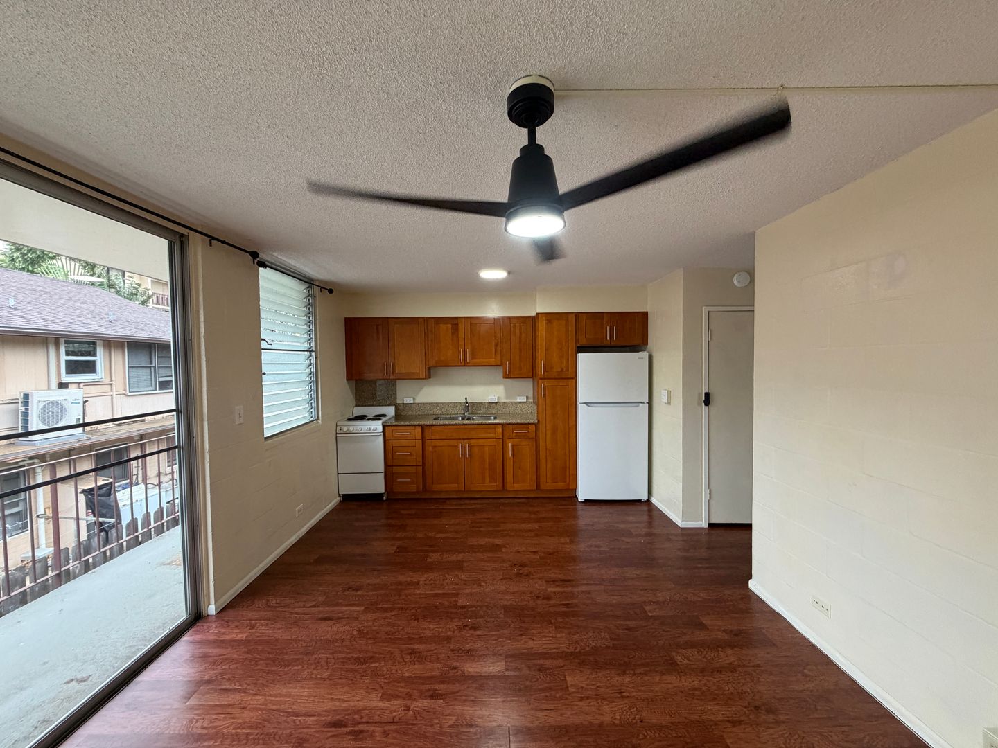 Honolulu Apartment: 1508 Pensacola Street