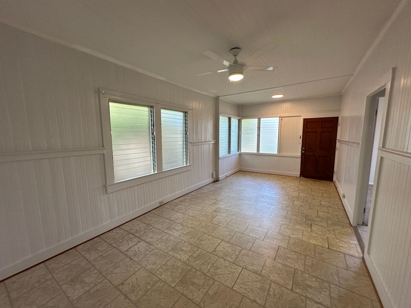 Honolulu Apartment: 3907 Keanu Street