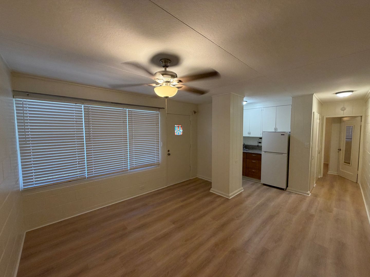 Honolulu Apartment: 2032 Kapiolani Boulevard