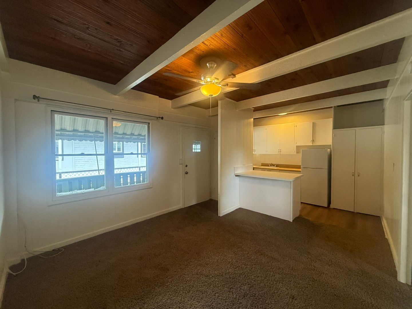 Honolulu Apartment: 2032 Kapiolani Boulevard