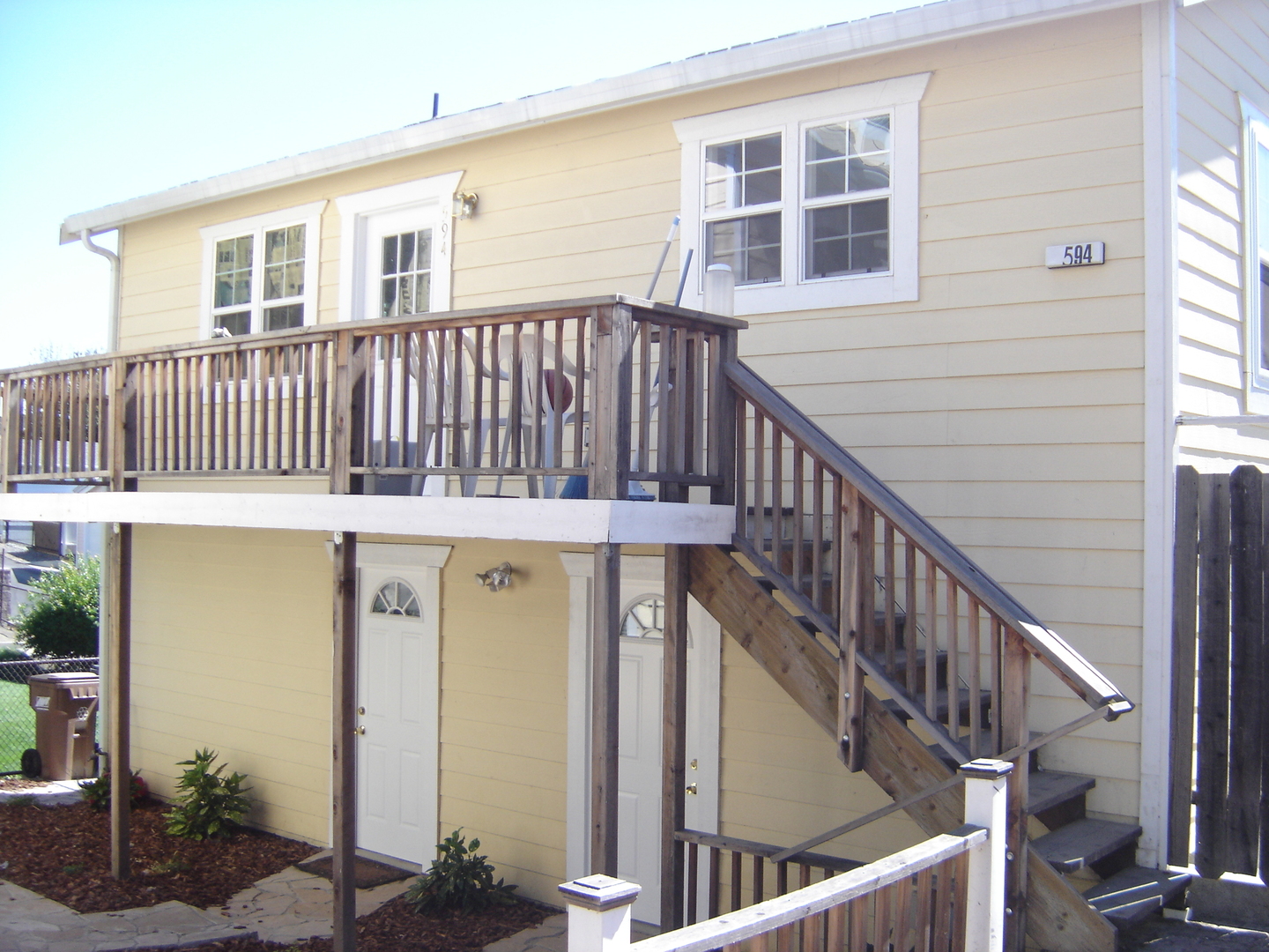 Benicia Apartment: Military East