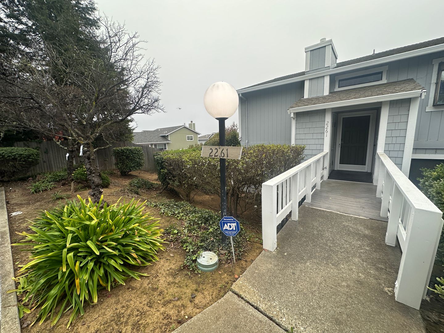 Benicia Condo: 2261 Clearview Cir