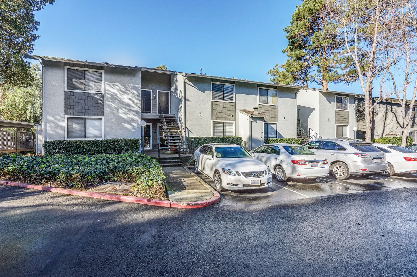 Benicia House: 900 Cambridge Drive #138