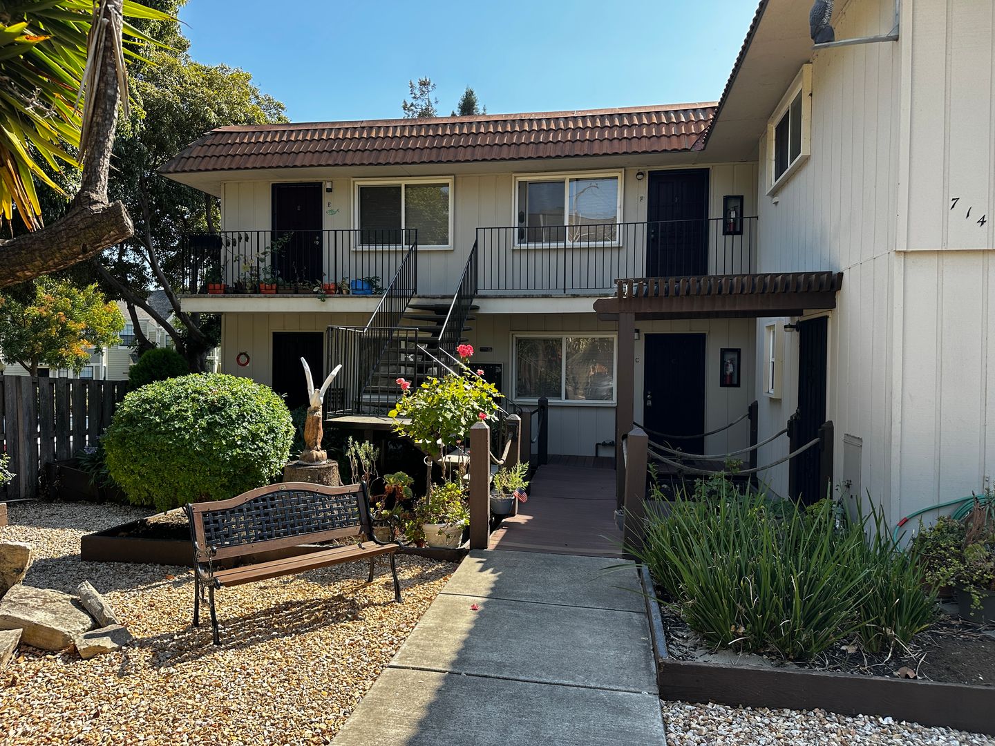 Benicia Apartment: 714 East Military