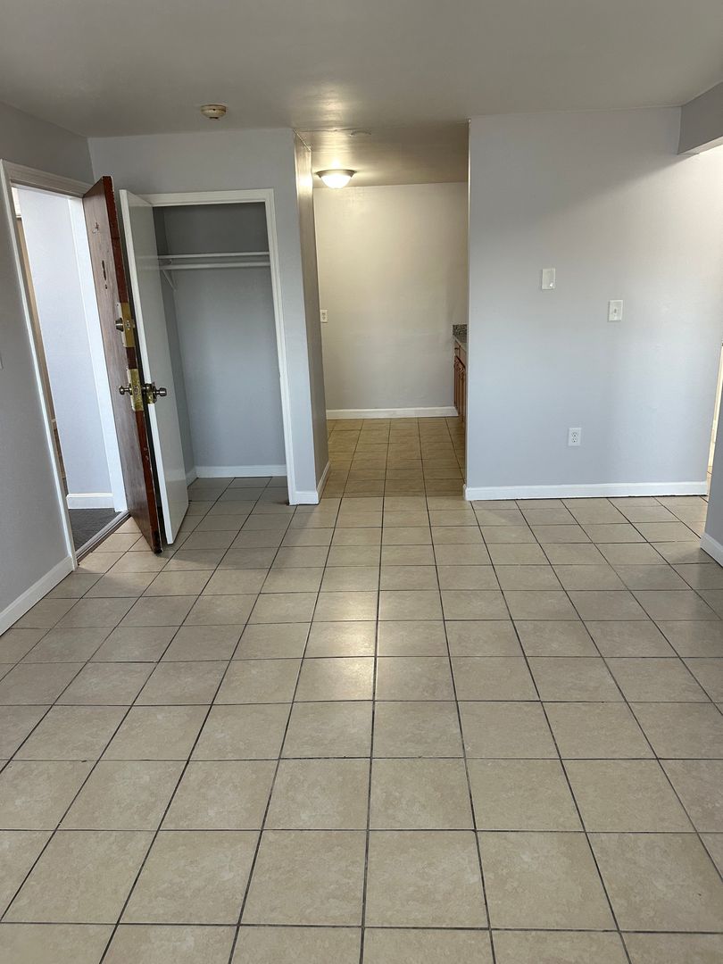 Lawrence Apartment: 151-153 Beacon Ave