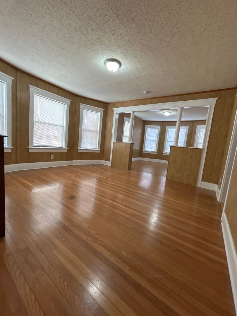 Lawrence Apartment: 72-74 Maple St