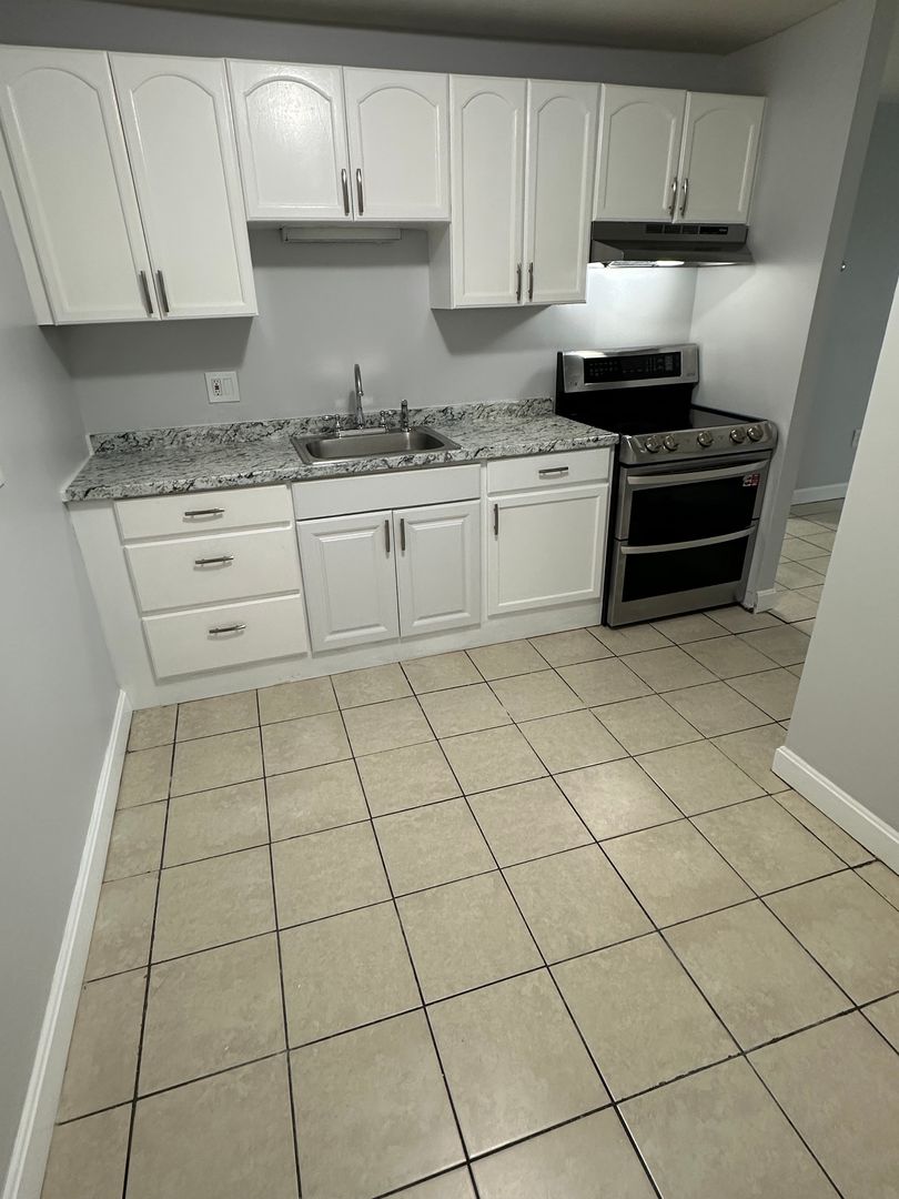 Lawrence Apartment: 151-153 Beacon Ave