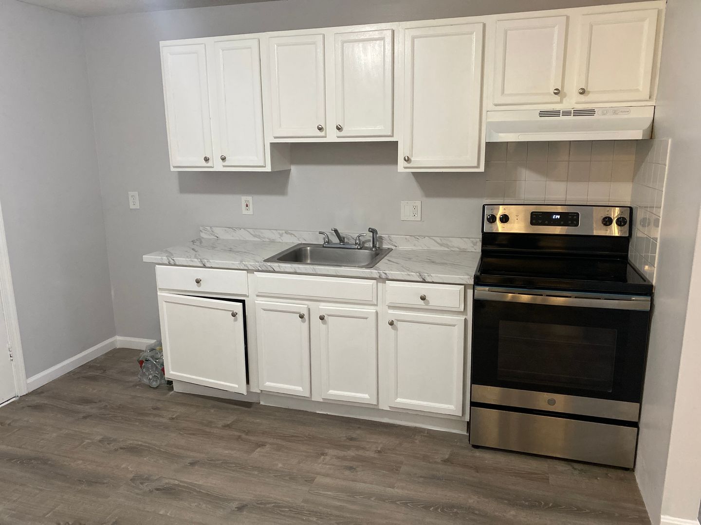 Lawrence Apartment: 151-153 Beacon Ave