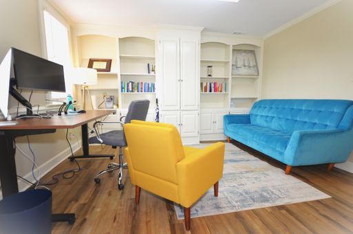 Two Room Office Suite – photo 1