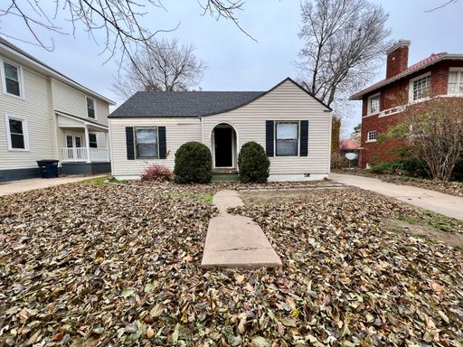 1412 W. Maine