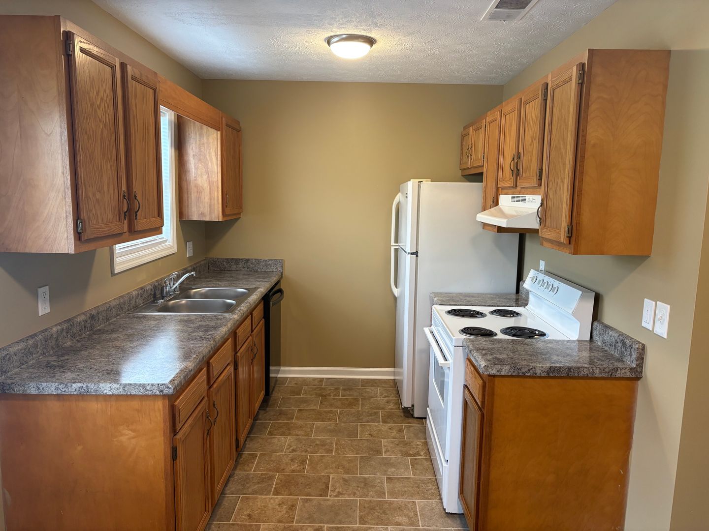 Richmond Apartment: 303 Timothy Way