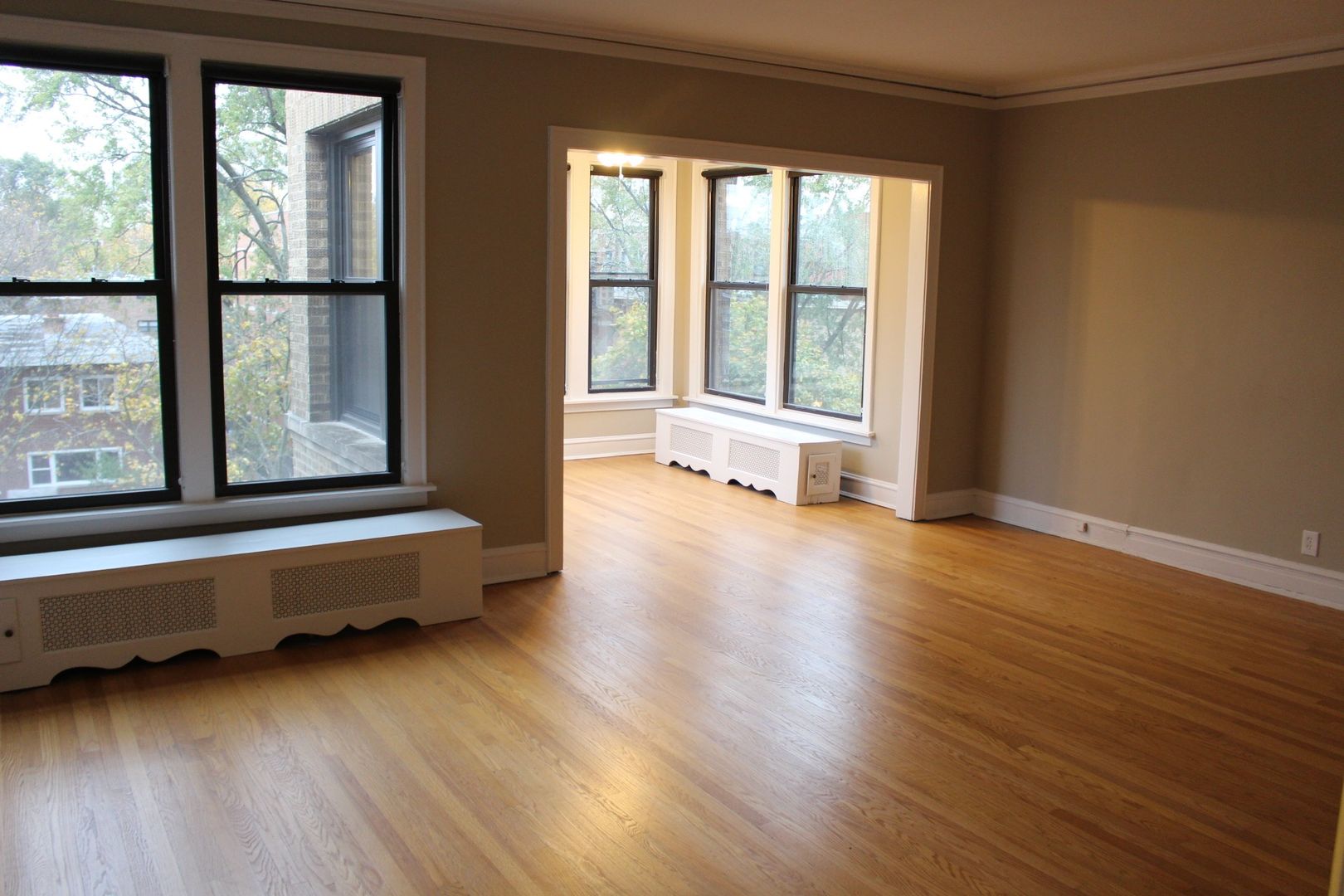 Chicago Apartment: 1322 W. Sherwin Ave.