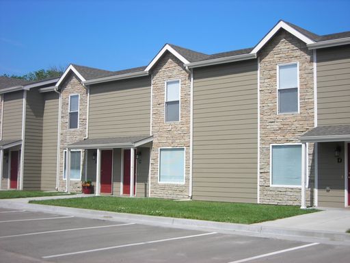 422 W 18th St Apt D