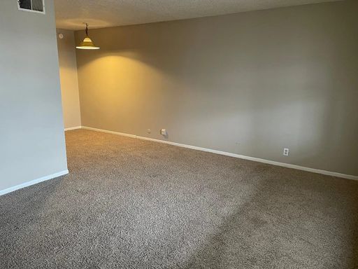 1B1B – photo 1