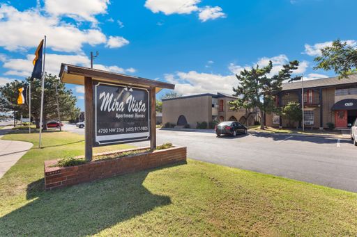 Spacious 2 Bedroom Apartments Available at Mira Vista Apartments – photo 1
