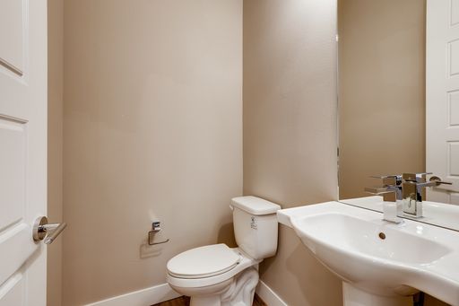 Listing photo thumbnail