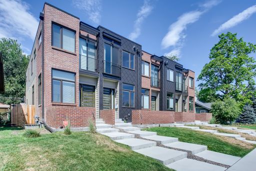 High Street Townhomes 3 bedroom unit with detached Garage and Yard – photo 1