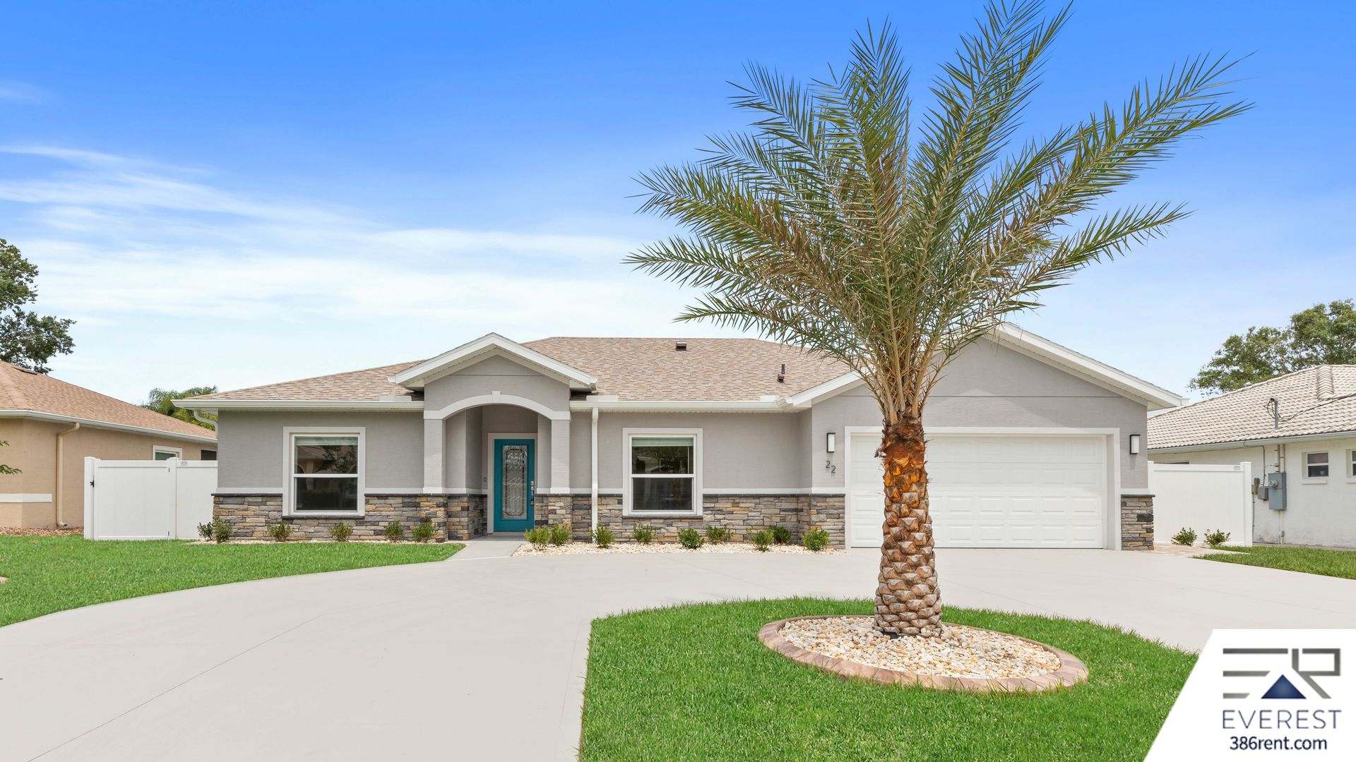 PALM COAST House: 22 WOODLYN LN