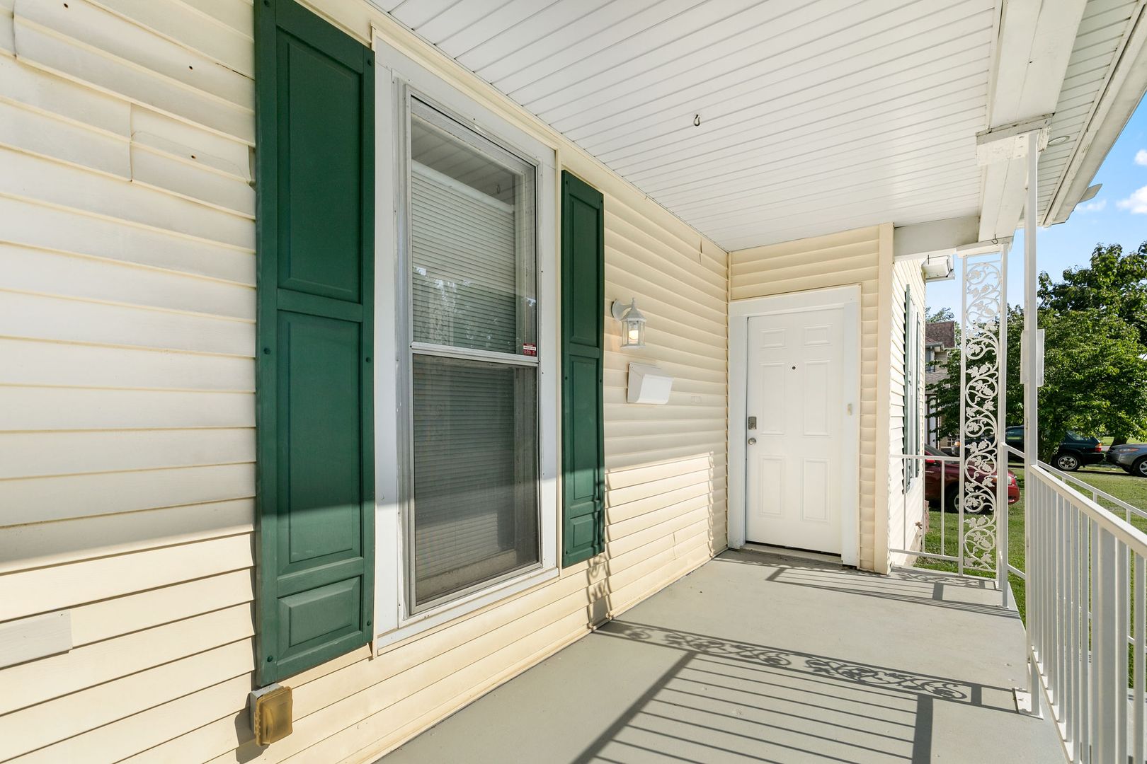 732 S. Main Ave 4 of 12