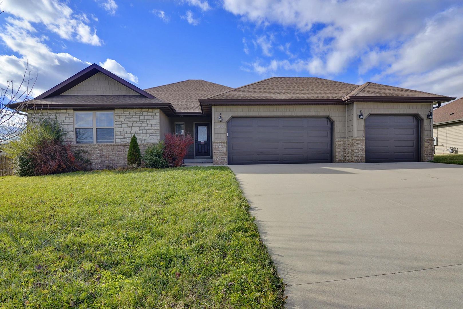 Ozark House: 1965 S Trinidad Dr