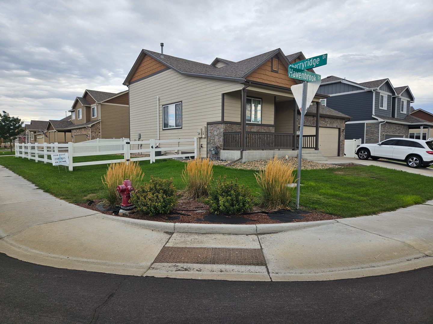 Windsor House: 491 Havenbrook Drive