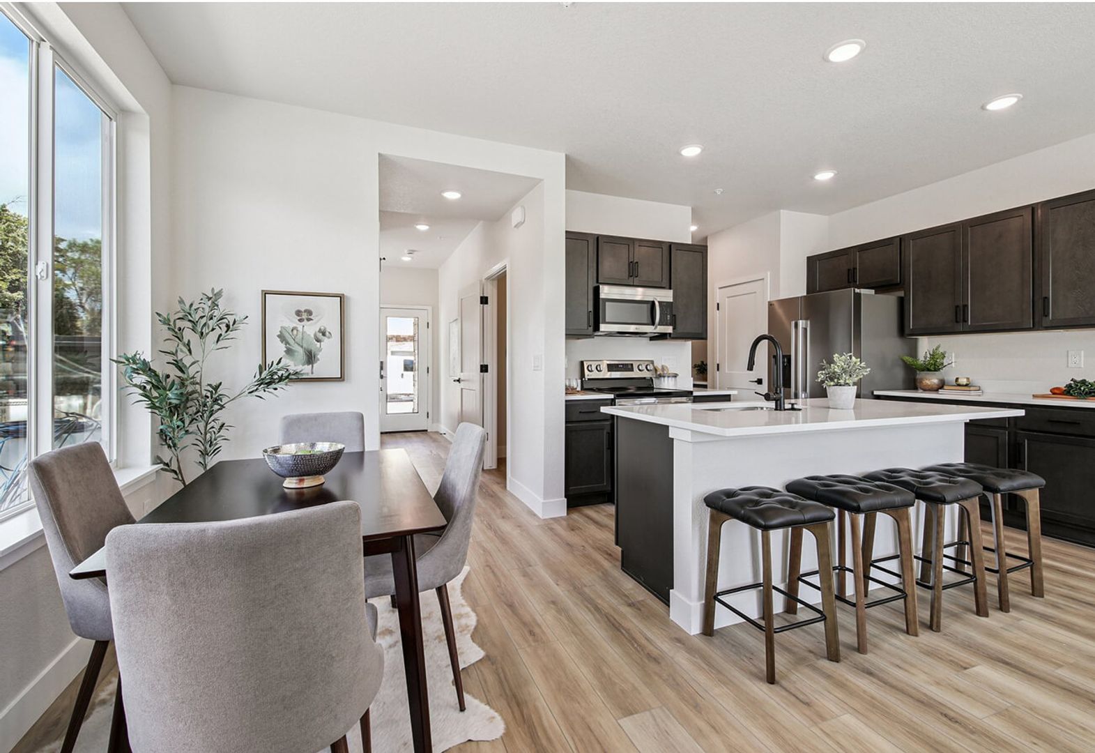 Longmont Apartment: 2445 Yukon Dr