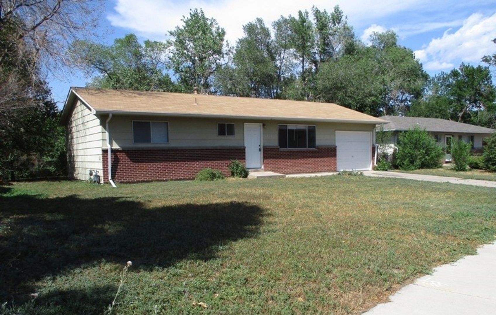 Fort Collins House: 1912 W Plum St