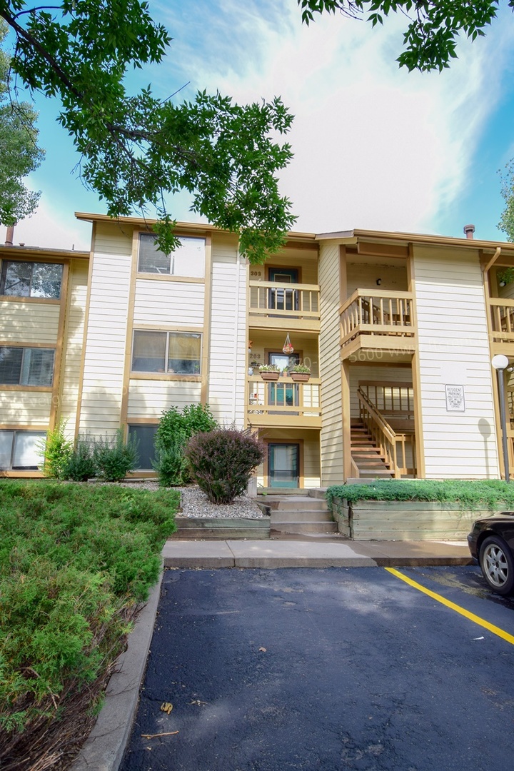 Fort Collins House: 2960 W Stuart Street