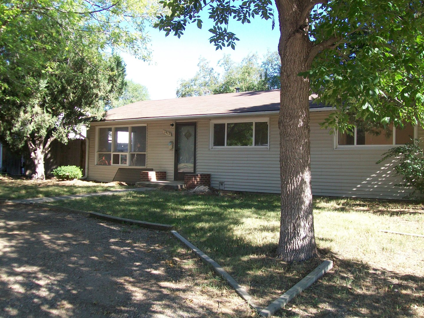 Fort Collins House: 1912 W Elizabeth