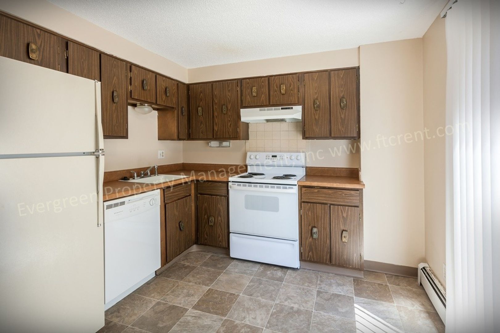 Loveland Apartment: 1707-1721 E 16th St