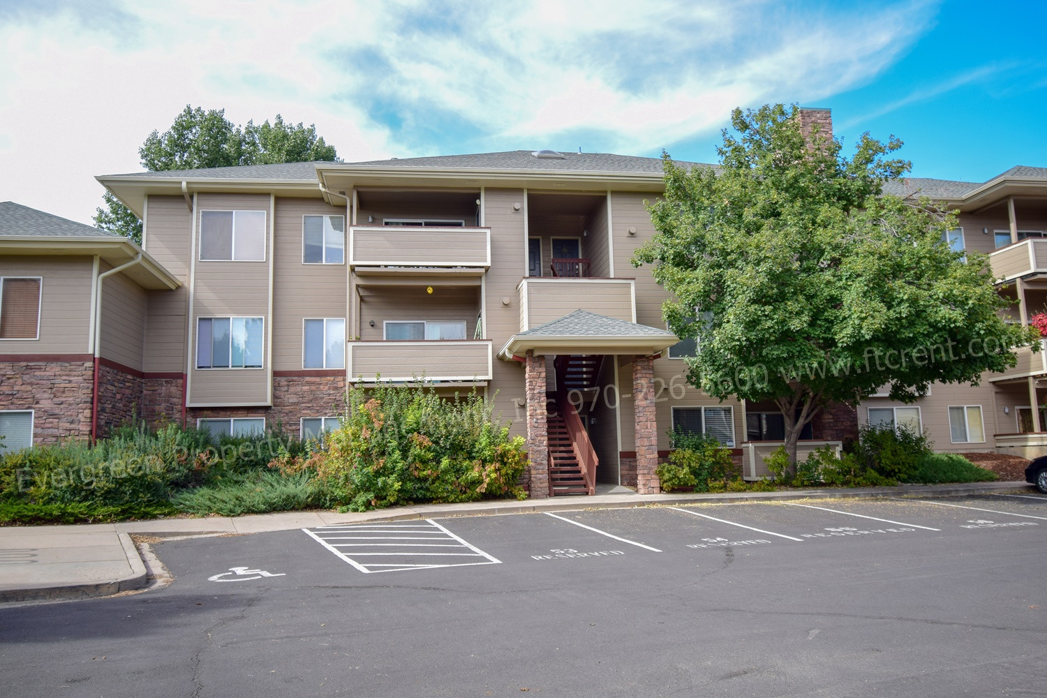 Fort Collins House: 4545 Wheaton Drive