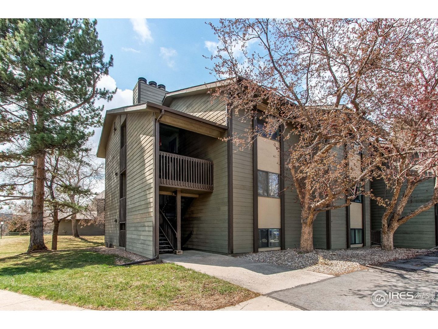 Fort Collins Condo: 925 Columbia Road #111